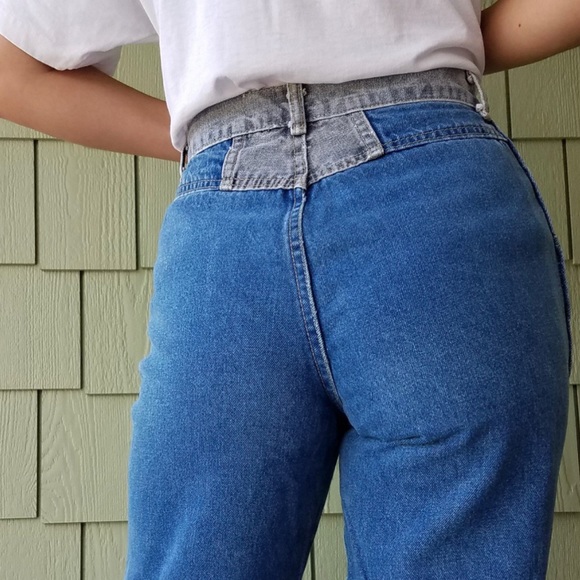 *SOLD* Vintage Zena Mom Jeans - Picture 2 of 7